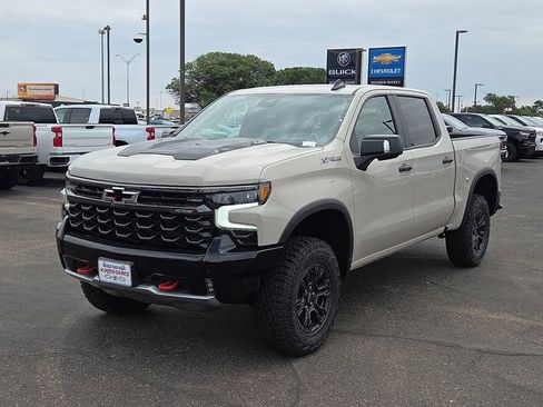 New 2026 Chevrolet Silverado 1500 ZR2 AWD/4WD image 1