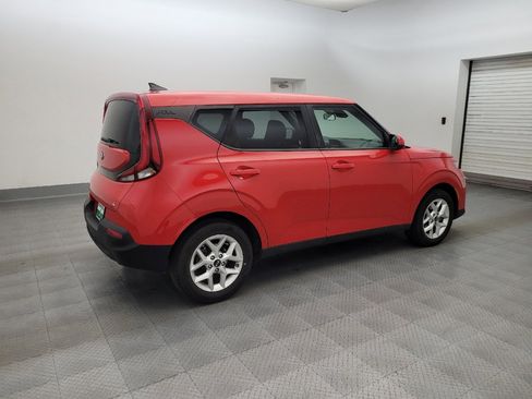 Used 2020 Kia Soul S FWD image 9