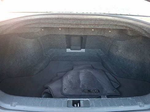 Used 2017 INFINITI Q70 L 3.7 image 29