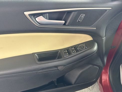 Certified 2024 Ford Edge SEL w/ Convenience Package AWD/4WD image 19