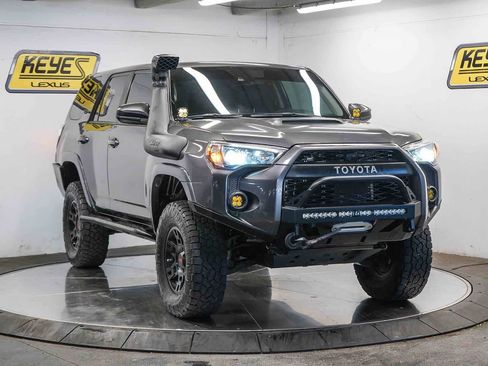 Used 2020 Toyota 4Runner TRD Pro AWD/4WD image 5