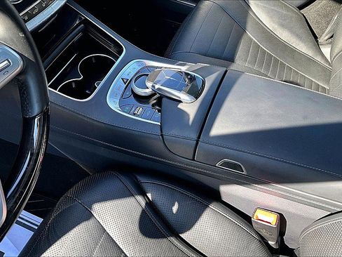 Used 2018 Mercedes-Benz S 560 4d Sedan S560 image 14