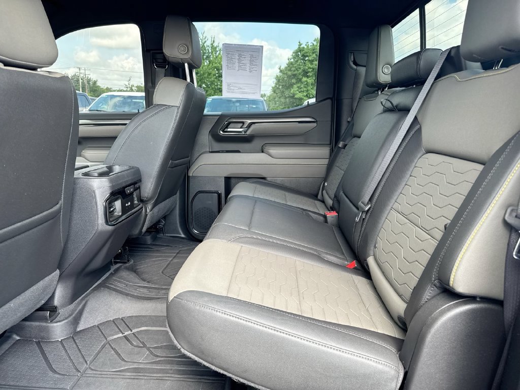Used 2022 Chevrolet Silverado 1500 ZR2 AWD/4WD image 23