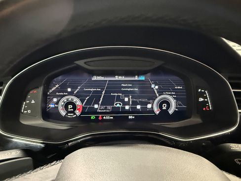 Used 2021 Audi Q8 Premium Plus w/ Premium Plus Package AWD/4WD image 31