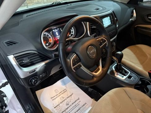 Used 2015 Jeep Cherokee Latitude w/ Trailer Tow Group image 26