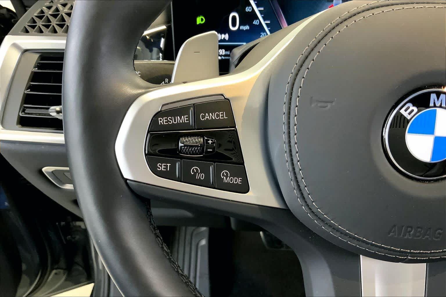 Used 2026 BMW X7 xDrive40i AWD/4WD image 23