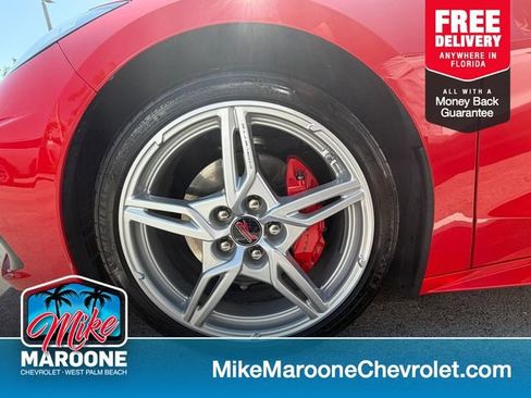 Used 2024 Chevrolet Corvette Stingray Preferred Cpe RWD image 1
