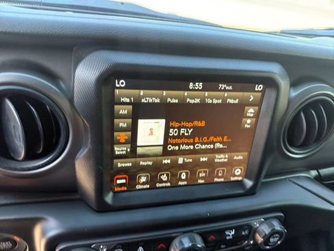 Used 2023 Jeep Wrangler Unlimited Sport AWD/4WD image 15