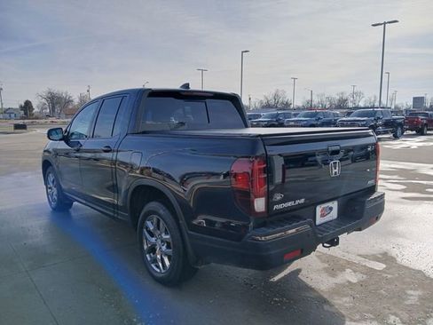 Used 2019 Honda Ridgeline Black Edition image 3