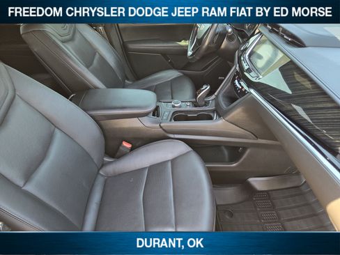 Used 2020 Cadillac XT6 Premium Luxury w/ LPO, Radiant Package FWD image 9