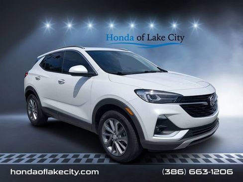 Used 2022 Buick Encore GX Essence w/ Experience Buick Package AWD/4WD image 1