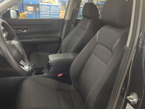 Used 2025 Honda CR-V EX image 2