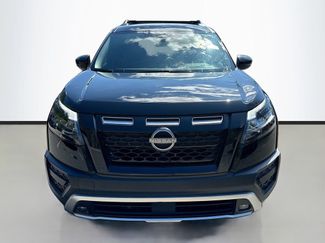 Used 2023 Nissan Pathfinder Rock Creek video 2