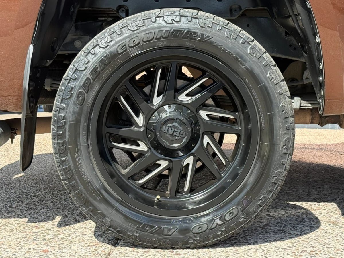 Used 2015 Toyota Tundra 1794 Edition AWD/4WD image 26