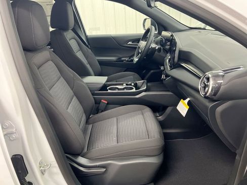 New 2026 Chevrolet Equinox LT w/ Safety and Technology Package image 22