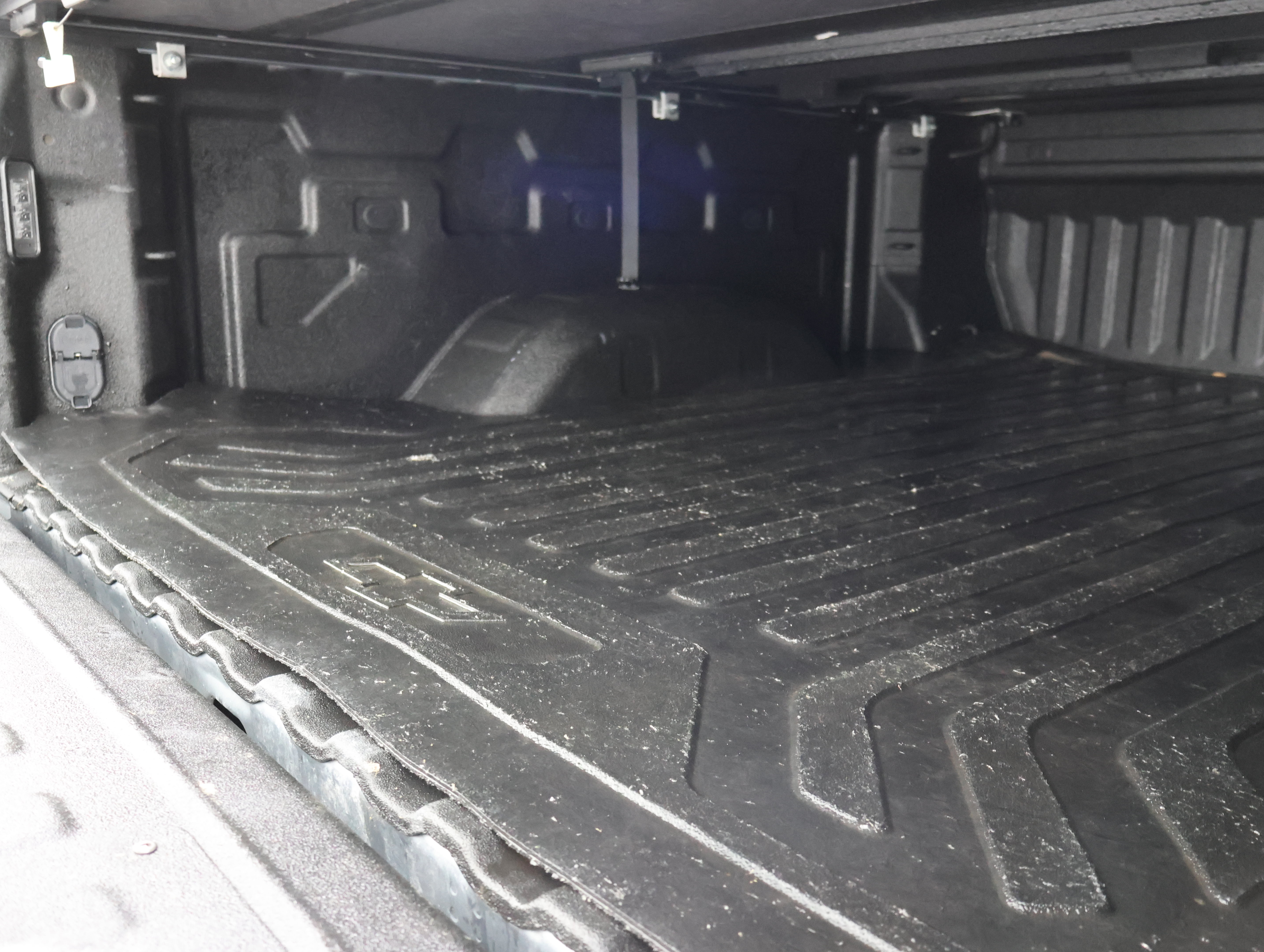 Used 2024 Chevrolet Silverado 2500 LT AWD/4WD image 5