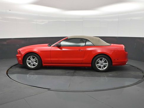 Used 2014 Ford Mustang Convertible w/ Equipment Group 102A RWD image 9