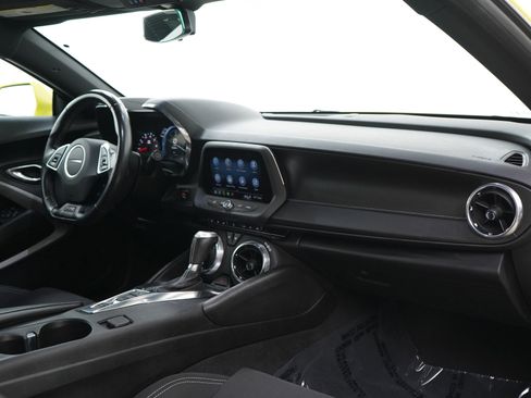 Used 2019 Chevrolet Camaro SS RWD image 12