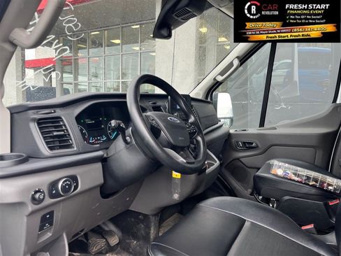 Used 2024 Ford Transit 250 148 High Roof AWD image 14