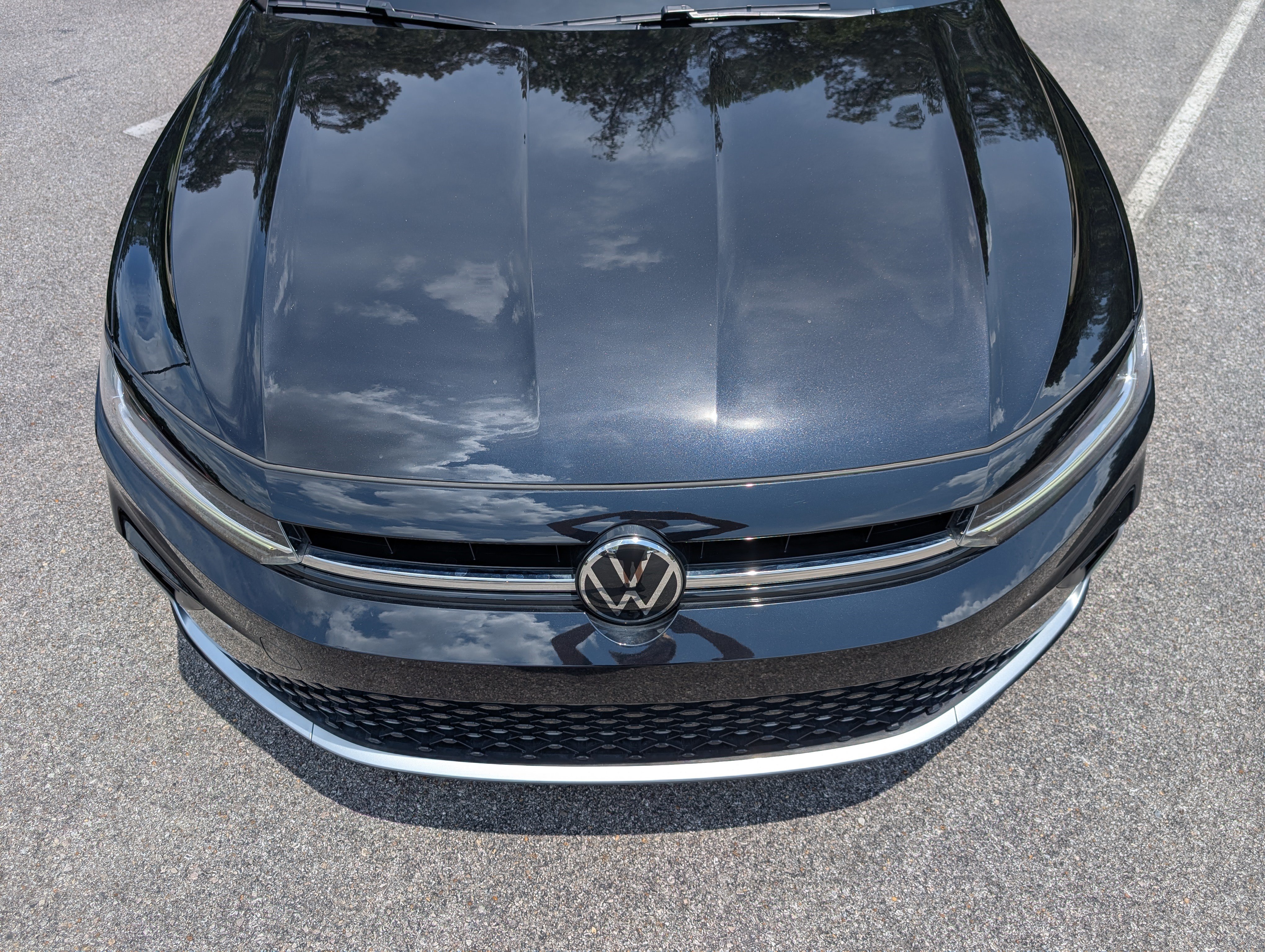 Used 2025 Volkswagen Jetta SE w/ Sunroof Package FWD image 12