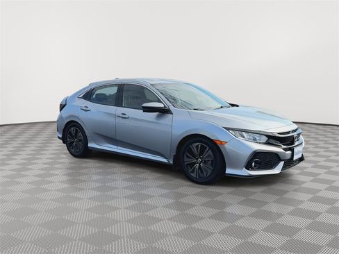 Used 2018 Honda Civic EX image 2