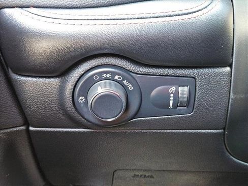 Used 2024 Dodge Durango GT AWD/4WD image 15