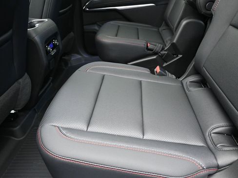 New 2026 Chevrolet Traverse Z71 w/ Driver Confidence Package image 16