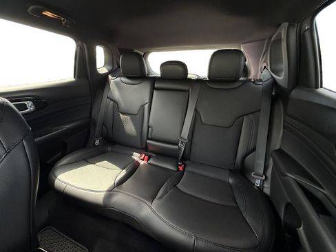 New 2026 Jeep Compass Latitude AWD/4WD image 21
