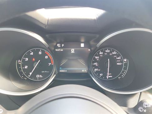 Used 2022 Alfa Romeo Stelvio Ti AWD/4WD image 56