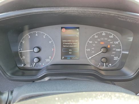 Used 2024 Toyota Corolla SE FWD image 3