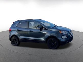 Used 2021 Ford EcoSport SE video 2
