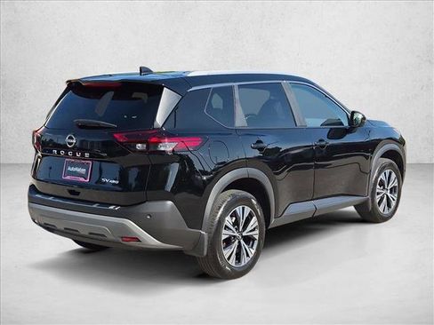 Used 2023 Nissan Rogue SV w/ SV Premium Package AWD/4WD image 5