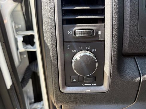Used 2022 RAM 1500 Tradesman w/ Electronics Group AWD/4WD image 18