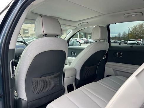 Used 2024 Hyundai Ioniq 5 Limited image 13