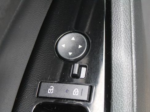 Certified 2023 Kia Sportage EX image 20