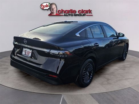 New 2026 Nissan Sentra SV w/ Floor Mat Package image 6