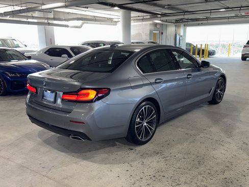 Used 2023 BMW 540i xDrive w/ Executive Package AWD/4WD image 8