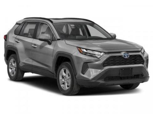 Certified 2022 Toyota RAV4 XLE Premium AWD/4WD image 6