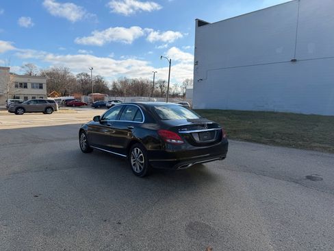 Used 2017 Mercedes-Benz C 300 4MATIC Sedan image 5