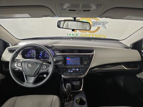 Used 2013 Toyota Avalon XLE FWD image 13