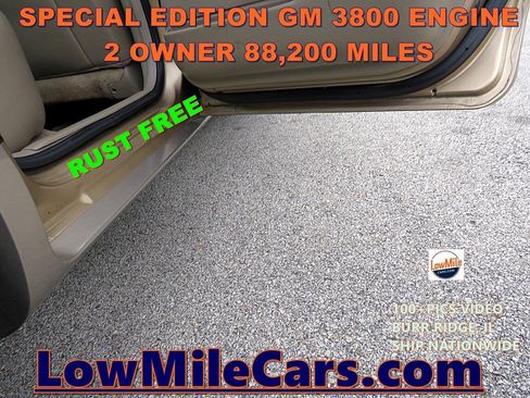 Used 2001 Buick Regal LS w/ Abboud Pkg FWD image 32