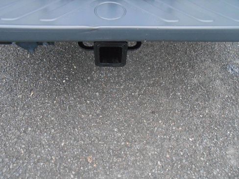 Used 2019 Nissan Frontier PRO-4X w/ Pro-4x Luxury Package image 23