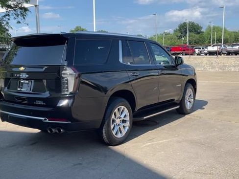 Used 2025 Chevrolet Tahoe Premier AWD/4WD image 8