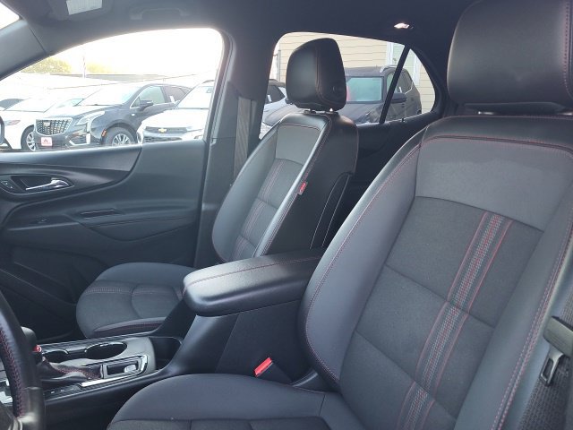Used 2022 Chevrolet Equinox RS FWD image 10