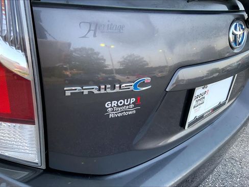 Used 2015 Toyota Prius C Three FWD image 28