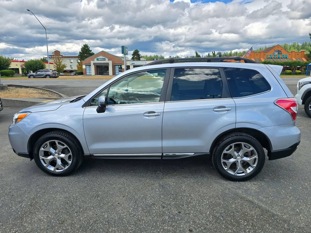 Used 2015 Subaru Forester 2.5i Touring w/ Eyesight & Navigation System AWD/4WD image 4