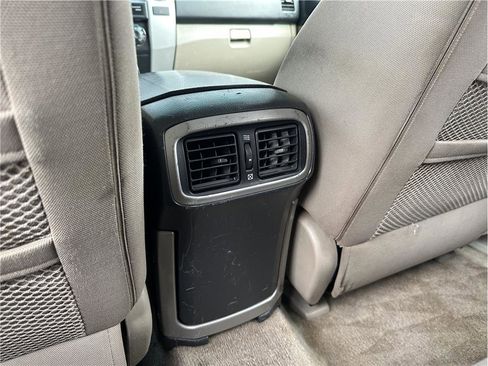 Used 2006 Toyota 4Runner SR5 AWD/4WD image 17