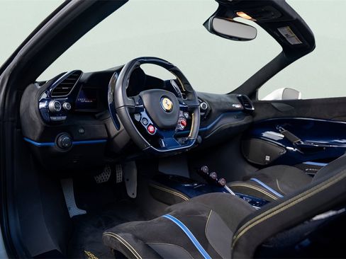 Used 2020 Ferrari 488 Pista Spider image 20