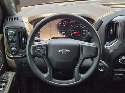 Used 2023 Chevrolet Silverado 1500 Custom Trail Boss w/ LPO, Dark Essentials Package AWD/4WD image 18
