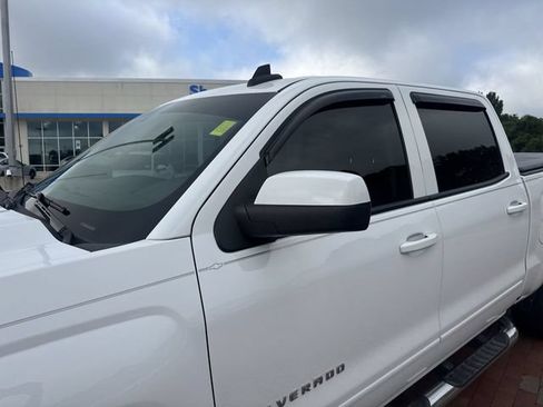 Used 2017 Chevrolet Silverado 1500 LT w/ All Star Edition AWD/4WD image 5